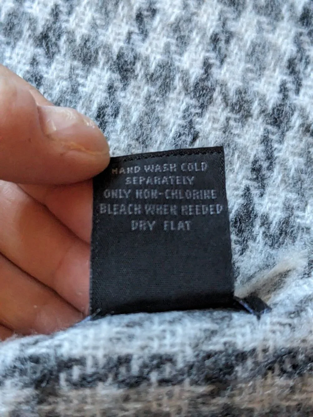 Steve Madden excellent comes